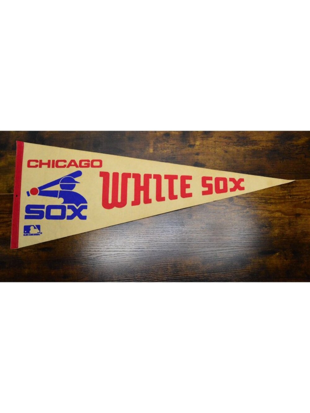 Vintage MLB Chicago White Sox pennant baseball collectible 30 inches